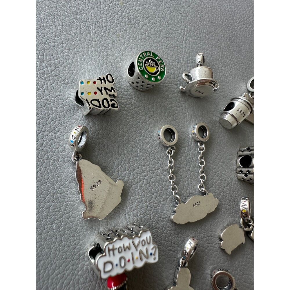 NWOT Friends TV Series Central Perk Coffee Dangle Charm - Picture 4 of 9